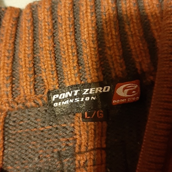 Point Zero Dimension Sweater Large - Picture 3 of 5